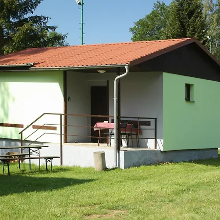 Nad Rybnikem Lodge Hnacov